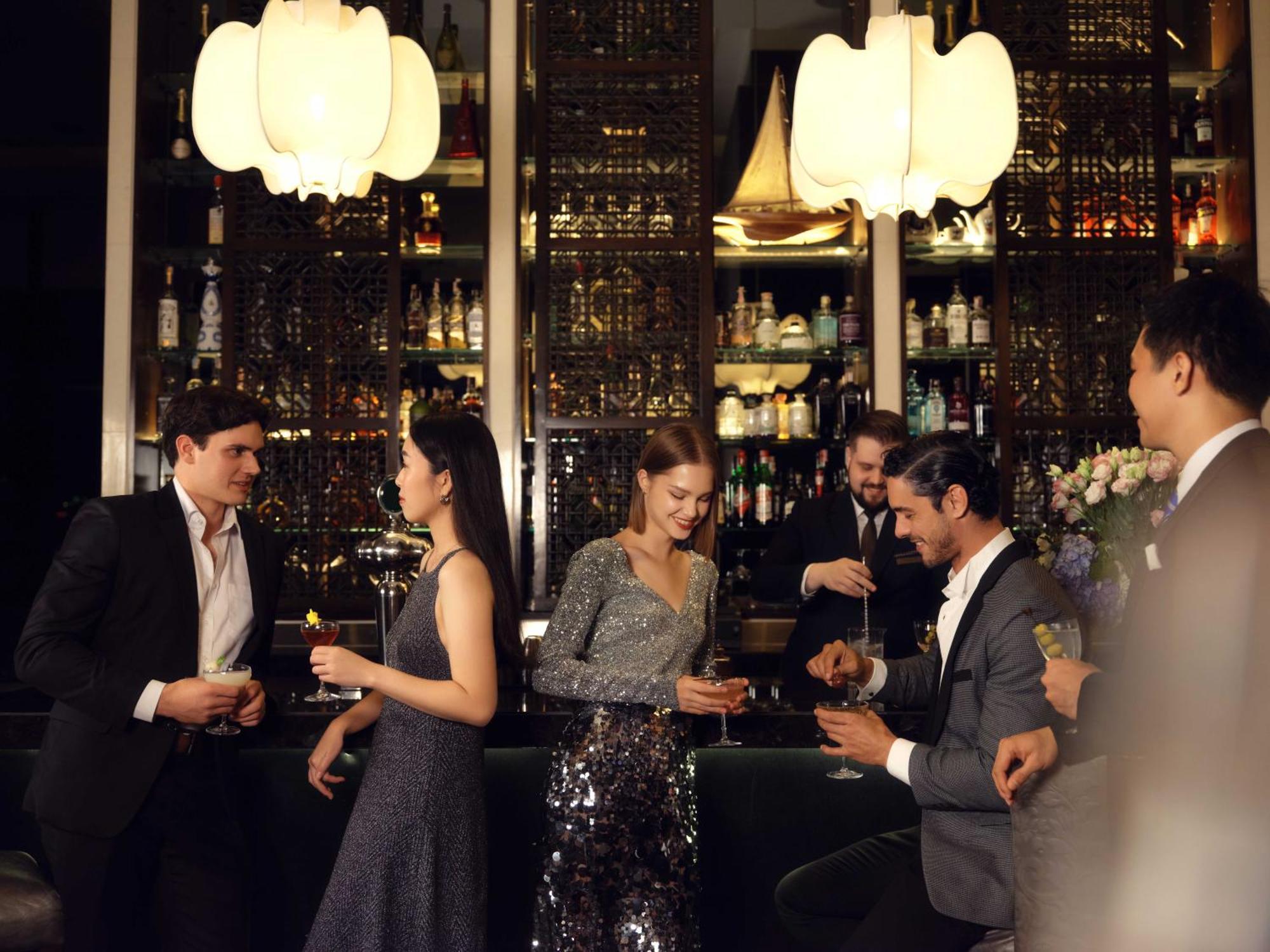 The St. Regis Bangkok Hotell Eksteriør bilde